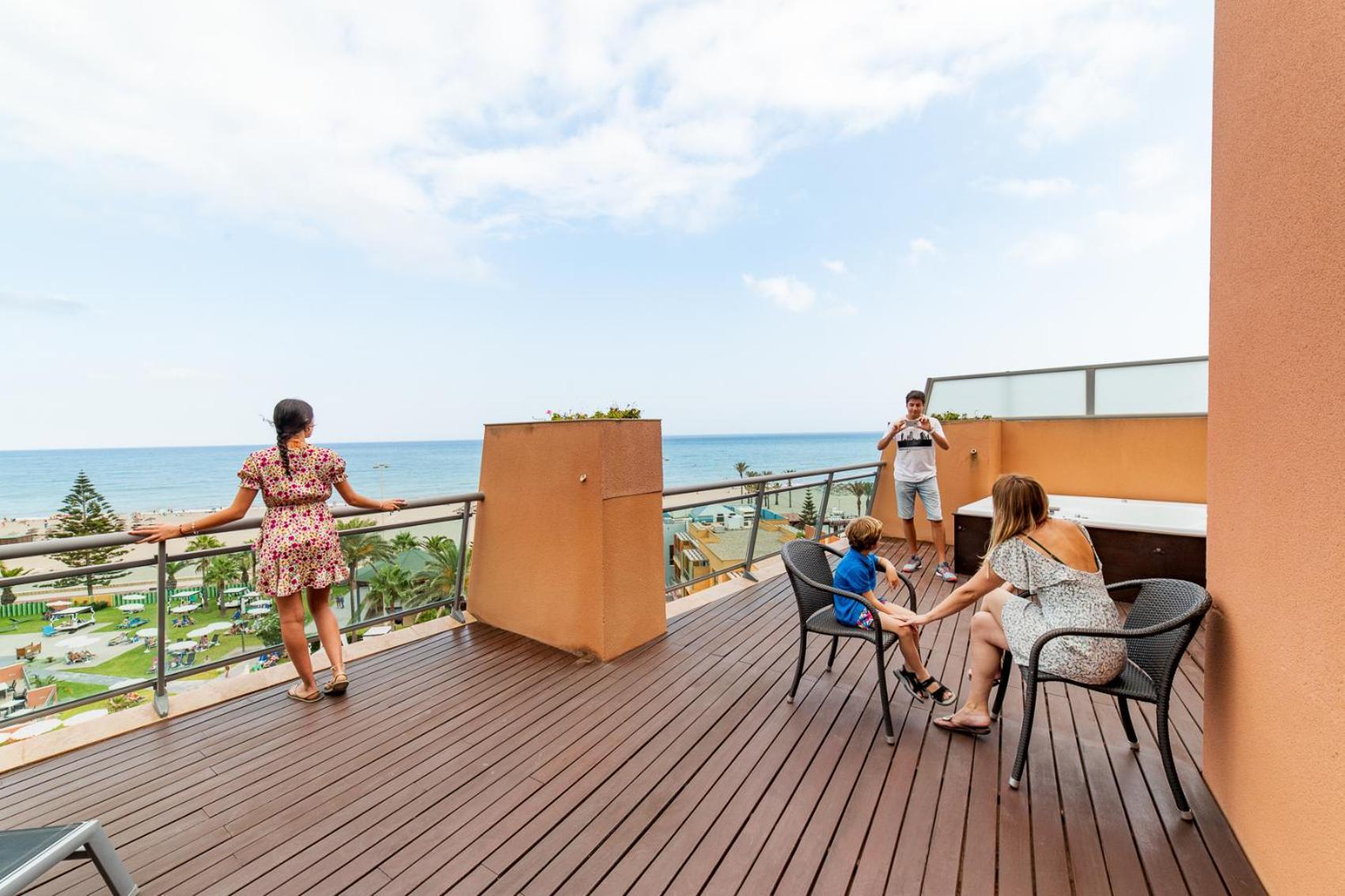 Protur Roquetas Hotel & Spa Roquetas de Mar Exterior photo